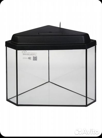 Новый аквариум с фильтром и лампой