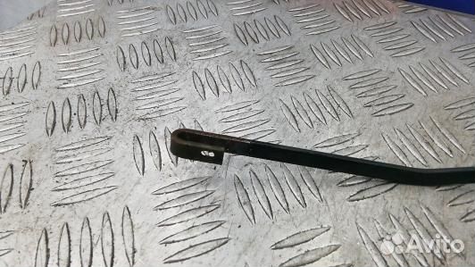 Щеткодержатель лобового стекла citroen berlingo 1