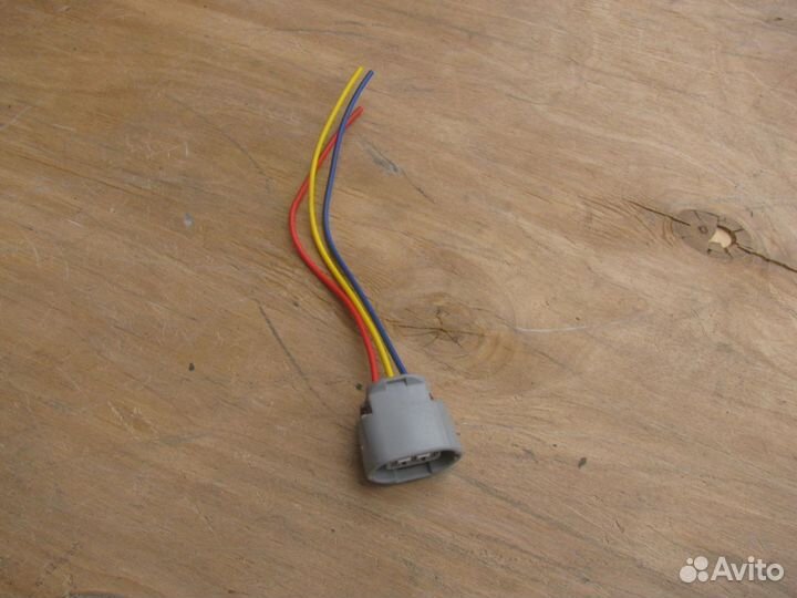 Разъем генератора Nissan Teana Murano Subaru