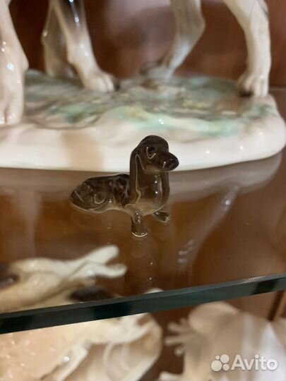 Фарфоровая статуэтка 