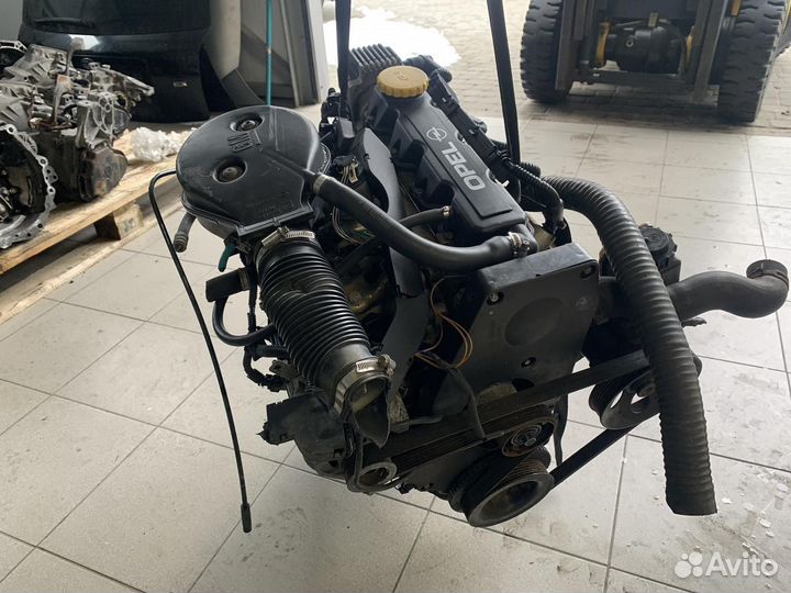 Двигатель opel vectra X16SZR 1.6 бензин