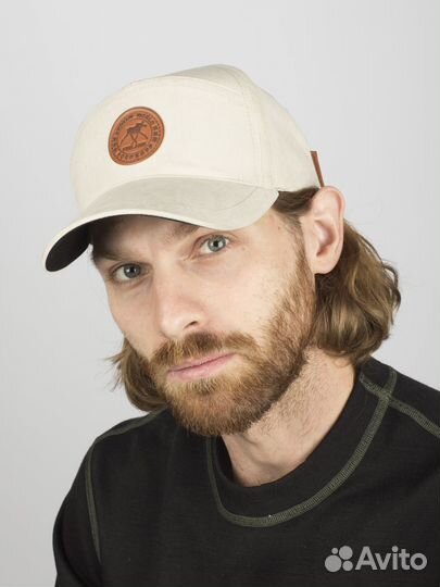 Бейсболка, кепка белая. Финляндия