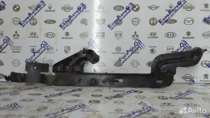 Кронштейн Porsche Cayenne 2003-2010