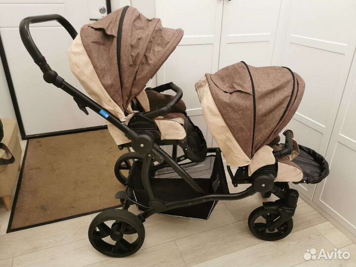 Коляска для двойни