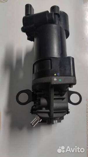 Компрессор для пневмоподвески Mercedes W221