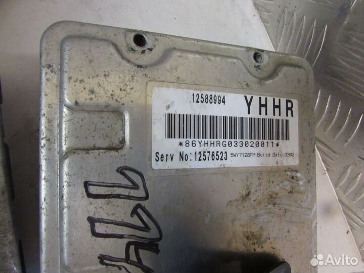 Блок управления двигателем Cadillac SRX 2003 -2009