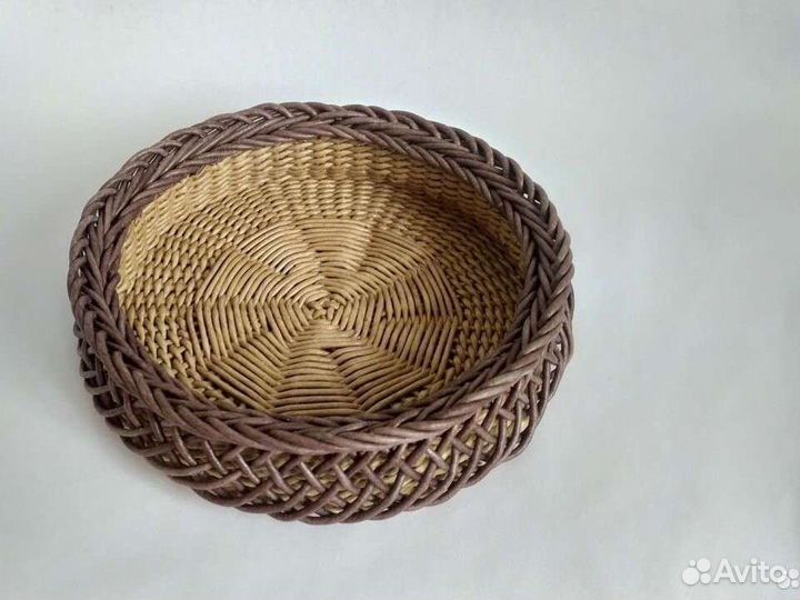 Плетеный поднос 