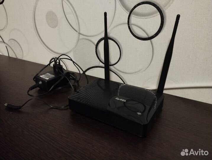 Роутер Kinetic Zyxel