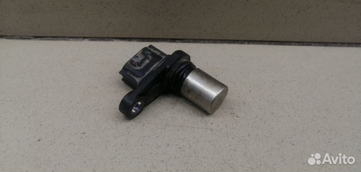 Датчик положения коленвала Yaris 2005-2011