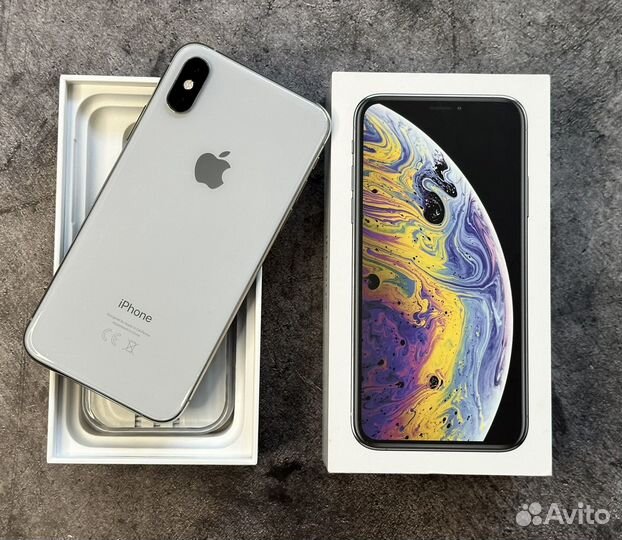 iPhone Xs, 64 ГБ