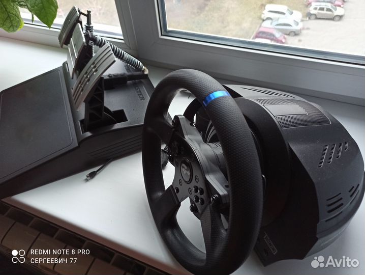 Игровой руль thrustmaster t300