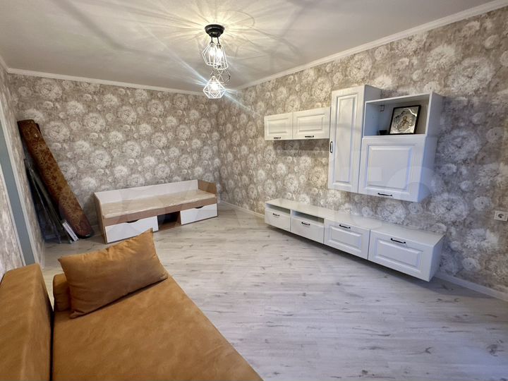 1-к. квартира, 42 м², 15/16 эт.