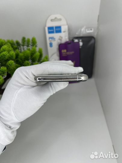 iPhone 11 Pro, 64 ГБ