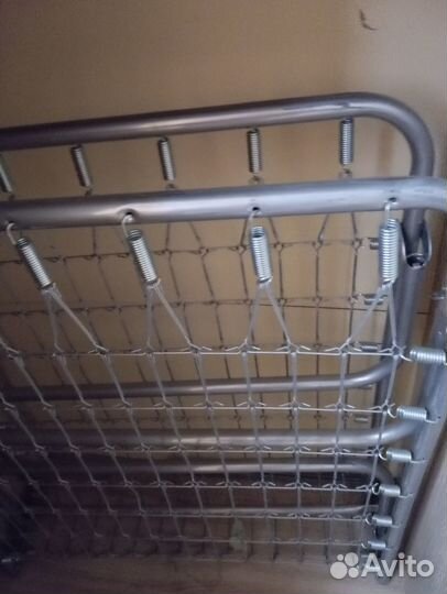 Раскладушка металлическая