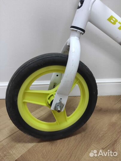 Беговел btwin