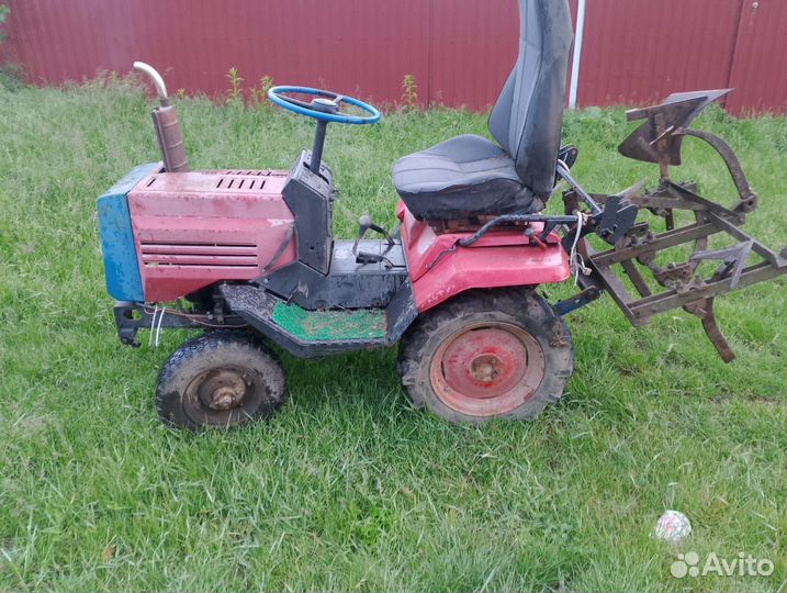 Мини-трактор КУРГАНМАШЗАВОД КМЗ-012, 1996