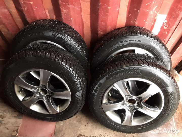 Колеса 195/65 r 15 5/110 Hakkapeliitta 8
