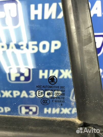 Форточка двери задняя правая Skoda Octavia A7