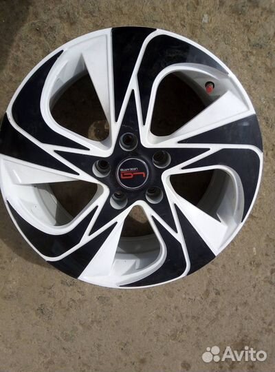 Диски для колес литые