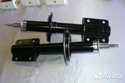 Стойки фиат дукато 250 передние. Амортизаторы на фиат дукато 250. Стойка амортизатора передняя фиат дукато. Амортизаторы fiat ducato 244. 335827 kayaba амортизатор.