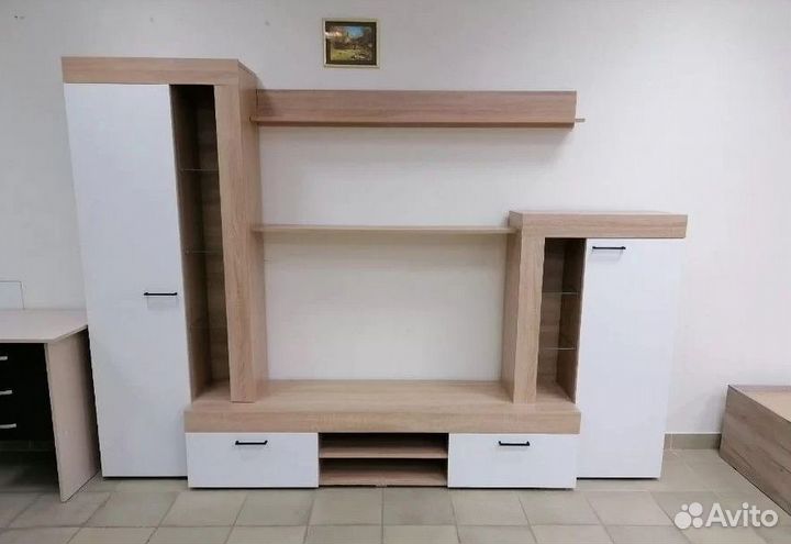 Стенка гостиная новая