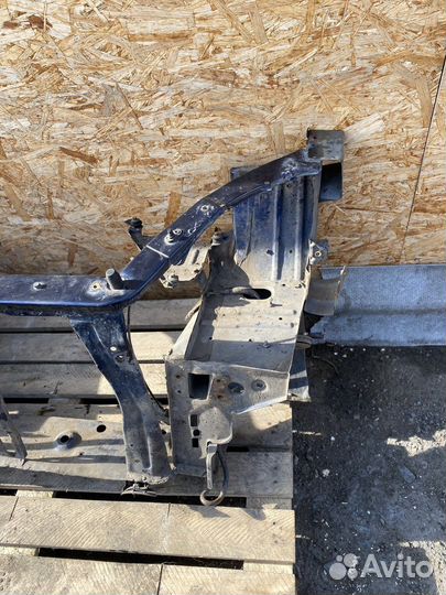 Рамка радиатора,морда Lifan breez 520