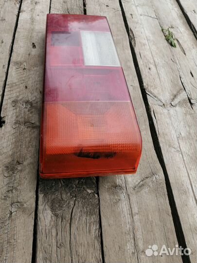 Задний фанарь