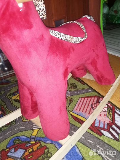 Детская качалка лошадь