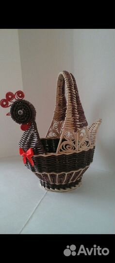 Корзинка курочка, пасхальная курочка, конфетница