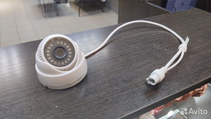 Камера видеонаблюдения купольная