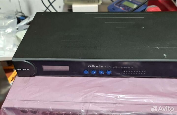 NPort 5610 8-портовый преобразователь RS-232