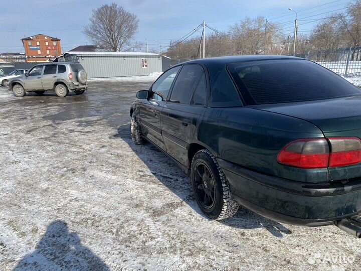 Opel Omega 2.0 МТ, 1995, 380 000 км