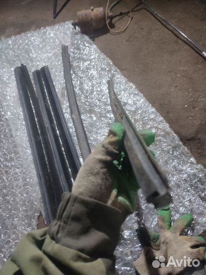 Комплек уплотнителей и накладок на форд скорпио 1