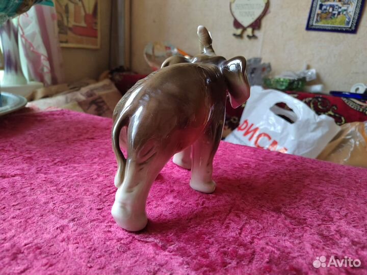 Статуэтка Слон Royal Dux Чехословакия