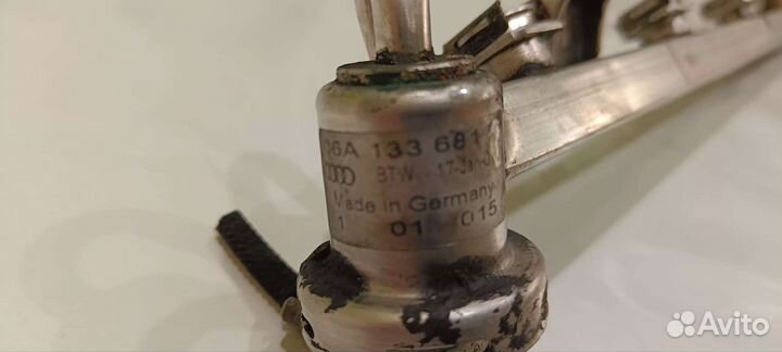 Топливная рампа фольцваген,ауди 1.8