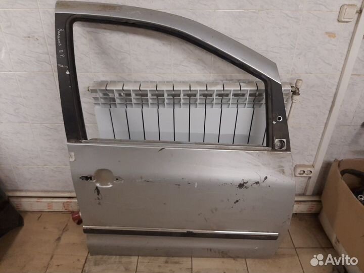 Дверь передняя правая VW Sharan 1996-2002