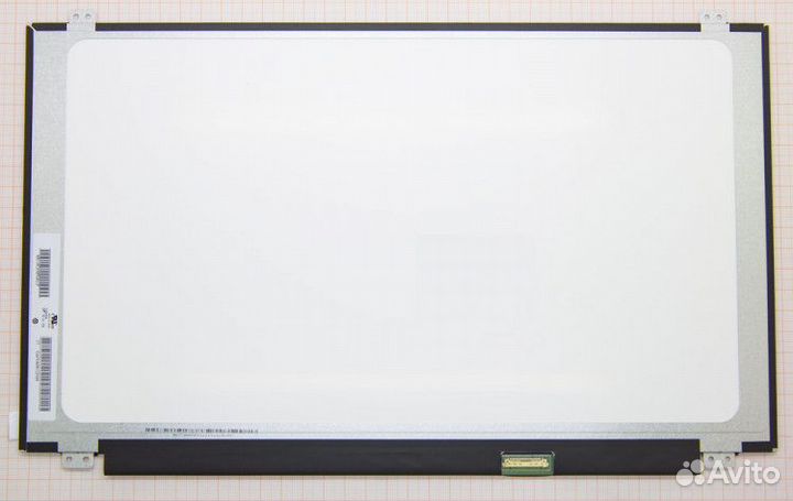 Матрицы 15.6 слим с полосками