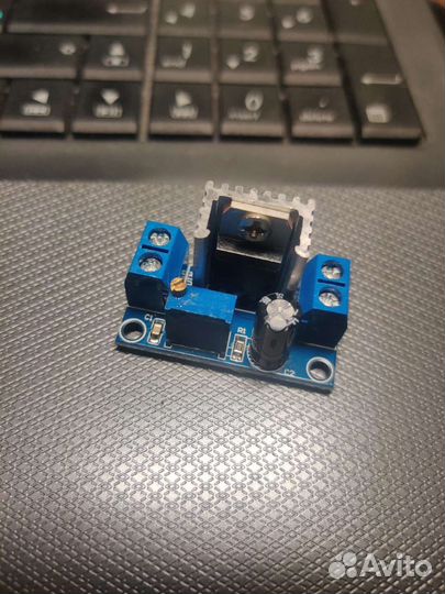 Понижающий линейный преобразователь