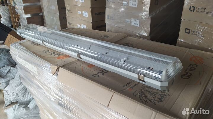 Светильник LZ 236 HF с эпра накладной 2х36Вт IP65