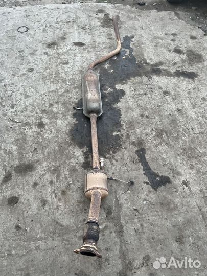 Резонатор глушителя Рено Лагуна 2