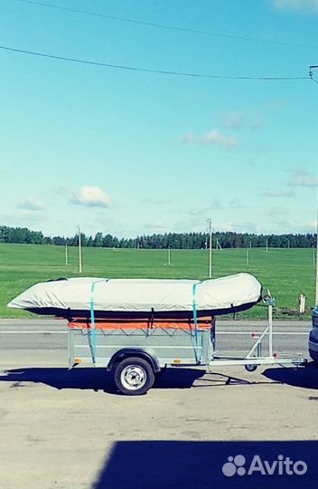 Лодка с мотором,прицепом,эхолотом,креслом, сумками
