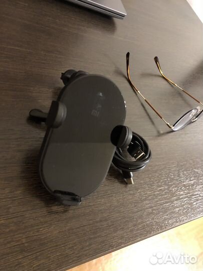 Беспроводная автомобильная зарядка xiaomi