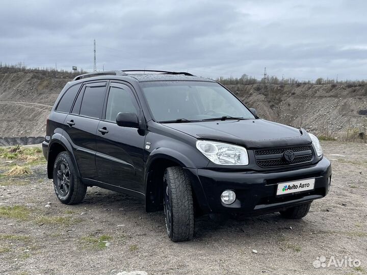 Toyota RAV4 2.0 МТ, 2005, 220 000 км