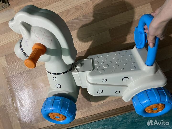 Лошадка каталка