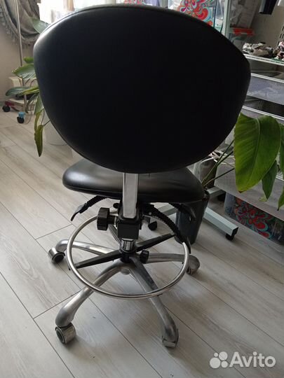 Стул седло со спинкой