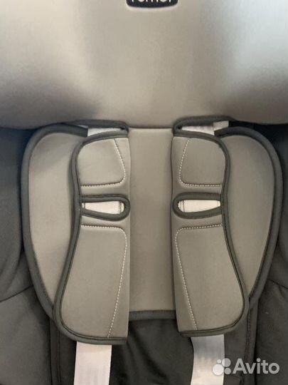 Автомобильное кресло Britax Roemer