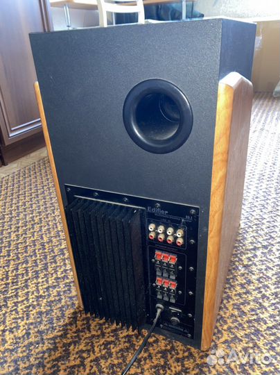 Акустика колонки сабвуферы