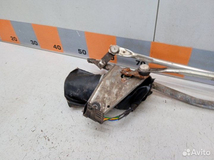 Трапеция стеклоочистителей LADA Priora 1.6 2009