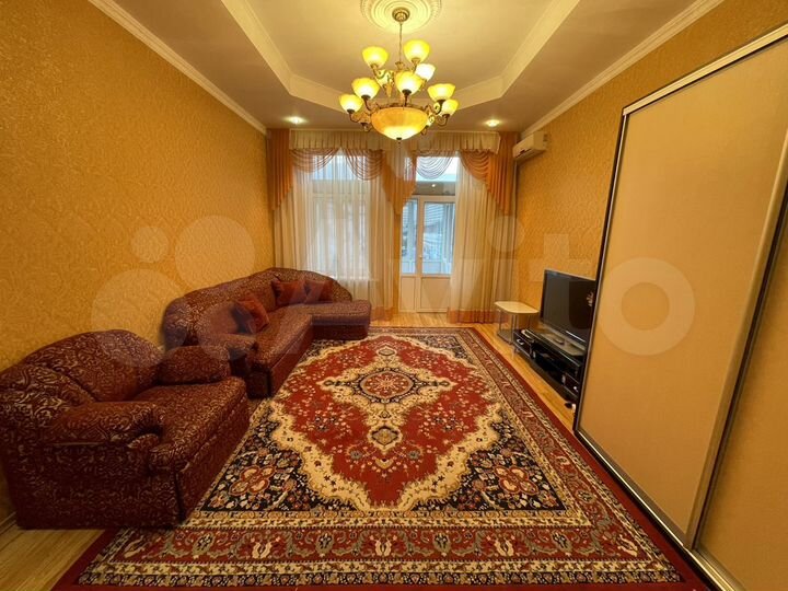 2-к. квартира, 60 м², 3/5 эт.
