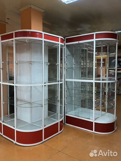 Торговое оборудование, витрины, лари, прилавки